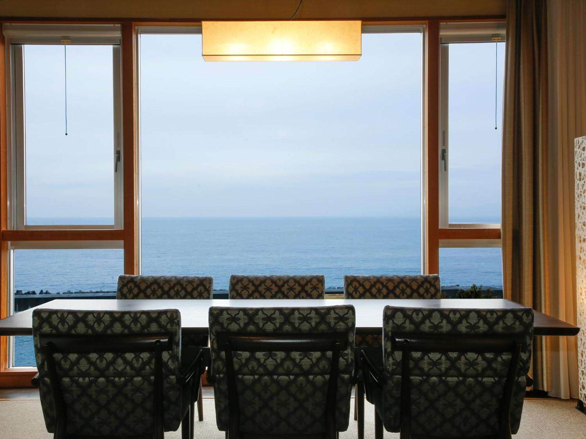 Awaji Yumesenkei Hotel Sumoto Room photo